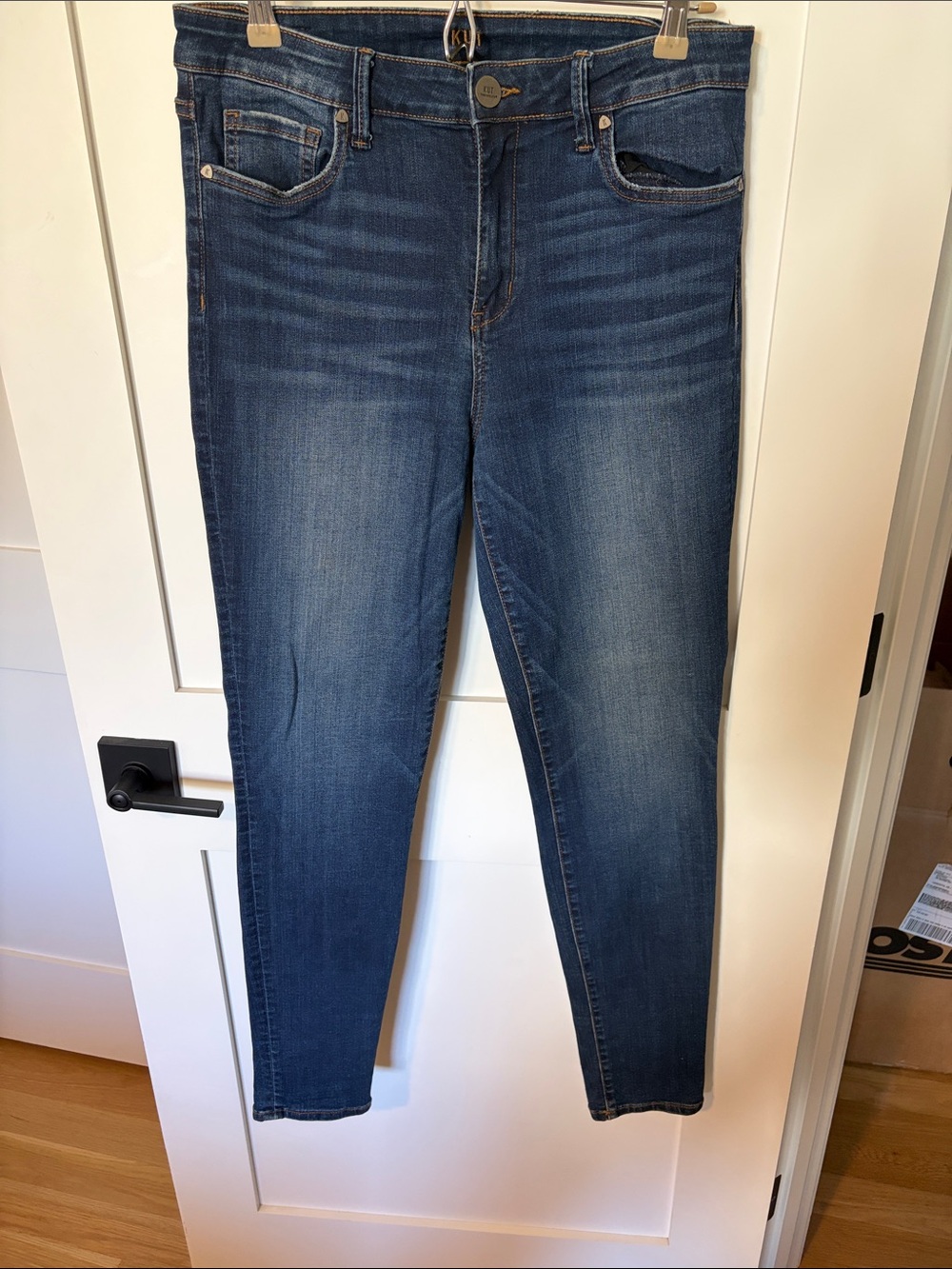 KUT Women's Dark Blue Stretch Skinny Jeans